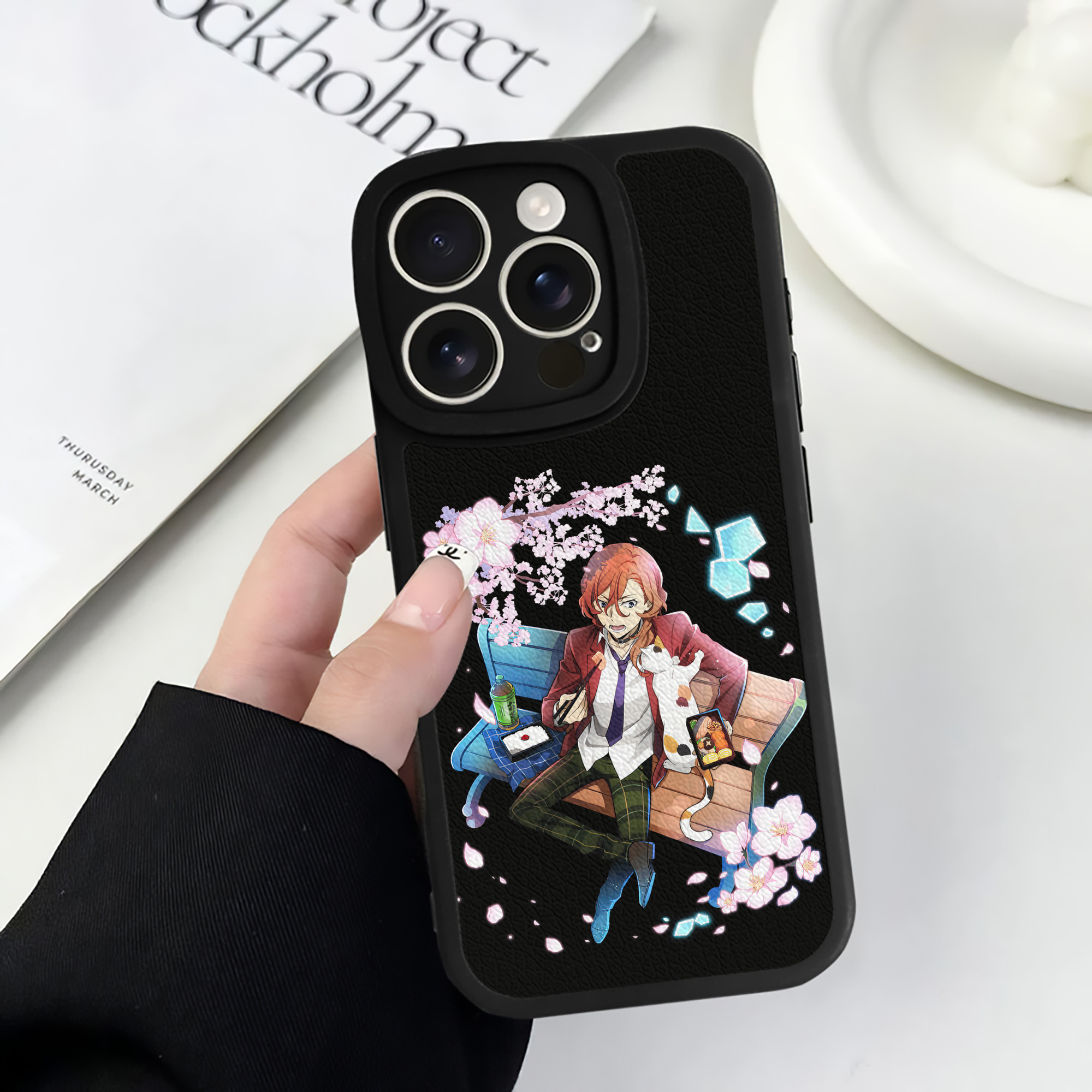 （画像用） 文豪ストレイドッグス Bungo Stray Dogs 【iPhone 16シリーズ対応】シリコンスマホケース（レザー調） 材質：シリコン
